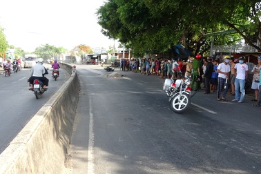 Nghi án xe container gây tai nạn chết người rồi bỏ chạy