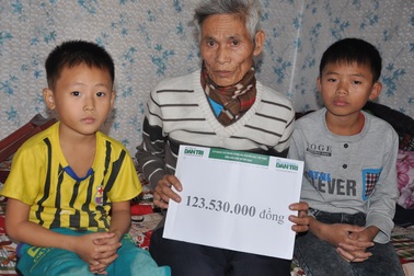 Hơn 123 triệu đồng đến với hai đứa trẻ bị bố mẹ bỏ, bà nội sắp chết
