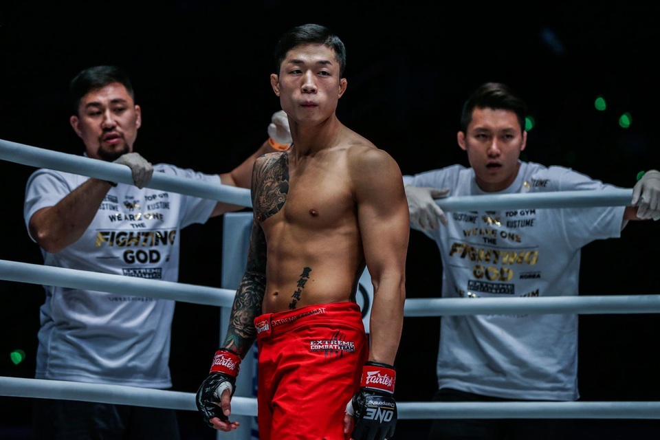 Martin Nguyễn tái xuất võ đài, đối đầu với kẻ thách thức từ Hàn Quốc - 2 Martin Nguyễn tái xuất võ đài, đối đầu với kẻ thách thức từ Hàn Quốc - 2