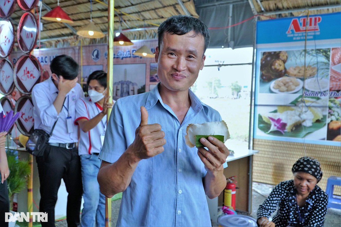 Gặp nghệ nhân làm sống lại món Bánh nhà nghèo - 8 Gặp nghệ nhân làm sống lại món Bánh nhà nghèo - 8