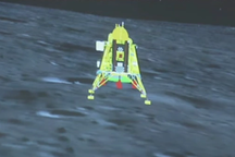 Tàu Chandrayaan-3 hạ cánh lên Mặt Trăng: Thời khắc Ấn Độ đi vào lịch sử