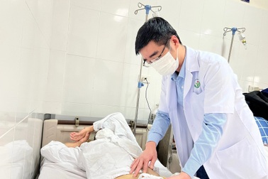 Hà Nội: Người đàn ông gãy "cậu nhỏ" vì quan hệ sai tư thế