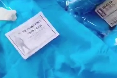 Đồ bảo hộ phòng dịch Covid-19 giá rẻ bất ngờ, chỉ vài chục nghìn đồng/bộ