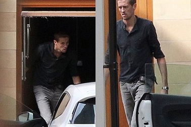 “Sếu vườn” Peter Crouch mua biệt thự đắt giá