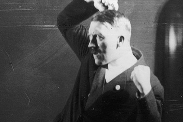 Ảnh "độc" về sự tức cười của Hitler