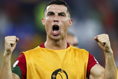 Buông bỏ sự ích kỷ, C.Ronaldo đã có thể mỉm cười