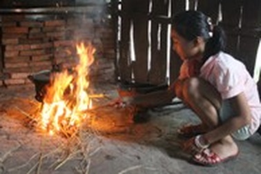 Khốn cùng cảnh cha mắc tâm thần phân liệt, con bị bệnh tim bẩm sinh