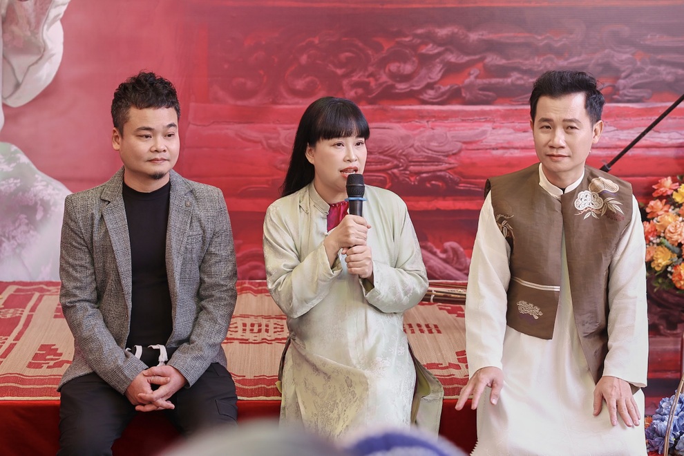 Mai Tuyết Hoa và mối duyên với xẩm từ tiếng hát nghệ nhân Hà Thị Cầu - 1 Mai Tuyết Hoa và mối duyên với xẩm từ tiếng hát nghệ nhân Hà Thị Cầu - 1