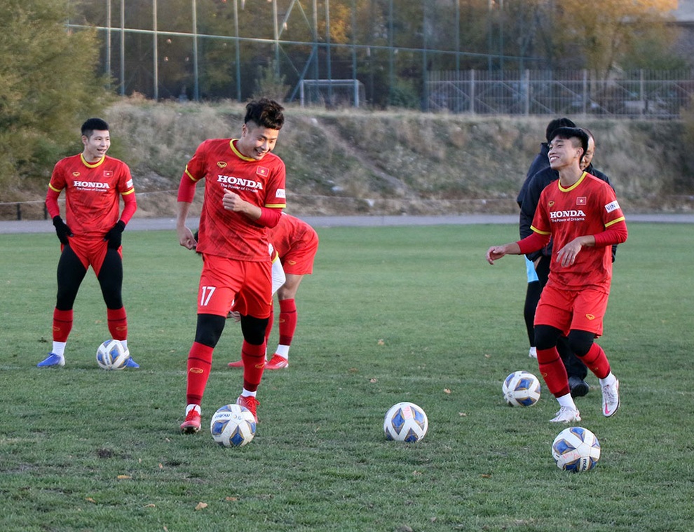 HLV Park Hang Seo thua cầu thủ U23 Việt Nam ở thử thách đặc biệt - 6 HLV Park Hang Seo thua cầu thủ U23 Việt Nam ở thử thách đặc biệt - 6