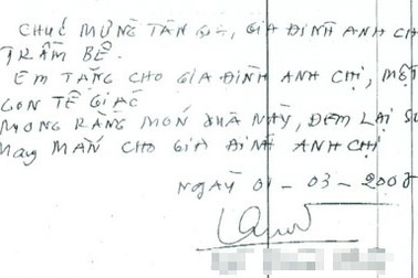 Ông Trầm Bê trình hồ sơ sừng tê giác tiền tỷ bị mất cắp