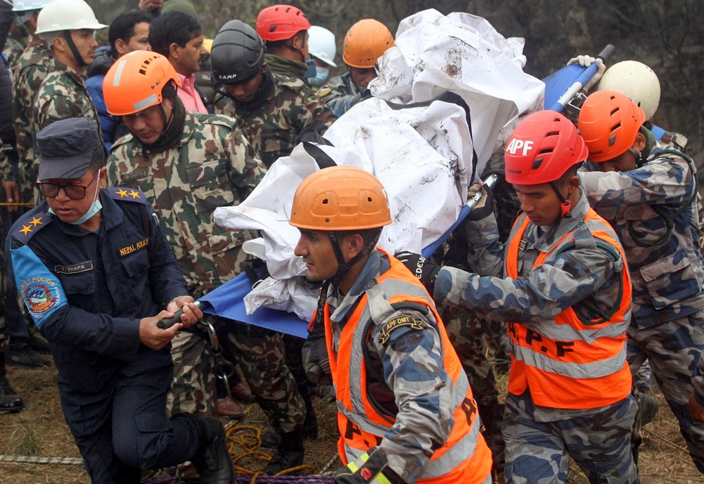 Nepal tìm thấy hộp đen máy bay, toàn bộ hành khách tử nạn - 2 Nepal tìm thấy hộp đen máy bay, toàn bộ hành khách tử nạn - 2
