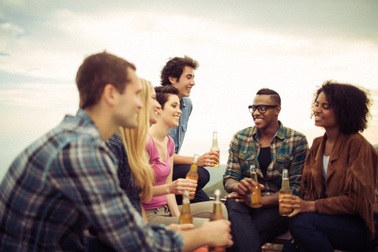 Bạn chồng chuyên “kích đểu”