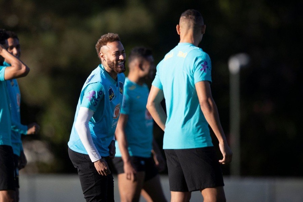 Neymar mất cơ hội bảo vệ tấm HCV Olympic cùng Brazil - 1