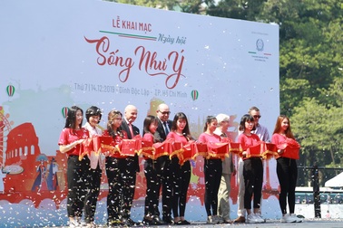 “Sống Như Ý” và nước Ý trong mắt người Việt