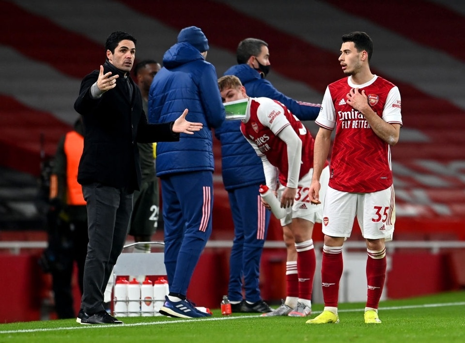 Arsenal 0-0 Man Utd: Chia điểm trong thất vọng - 9 Arsenal 0-0 Man Utd: Chia điểm trong thất vọng - 9