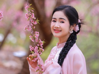 Nhan sắc trẻ đẹp không ngờ của "nữ hoàng ảnh lịch" Thu Hà ở tuổi U60 - 8