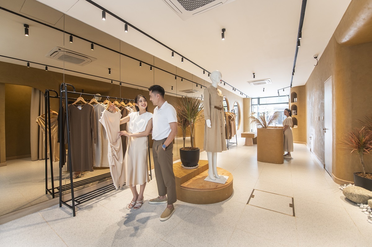 ការរស់នៅប្រកបដោយផាសុកភាព អាជីវកម្មងាយស្រួលនៅច្រកទ្វារពាណិជ្ជកម្មអន្តរជាតិ - ៣ Sống tiện nghi, kinh doanh thuận lợi nơi cửa ngõ thông thương quốc tế - 3