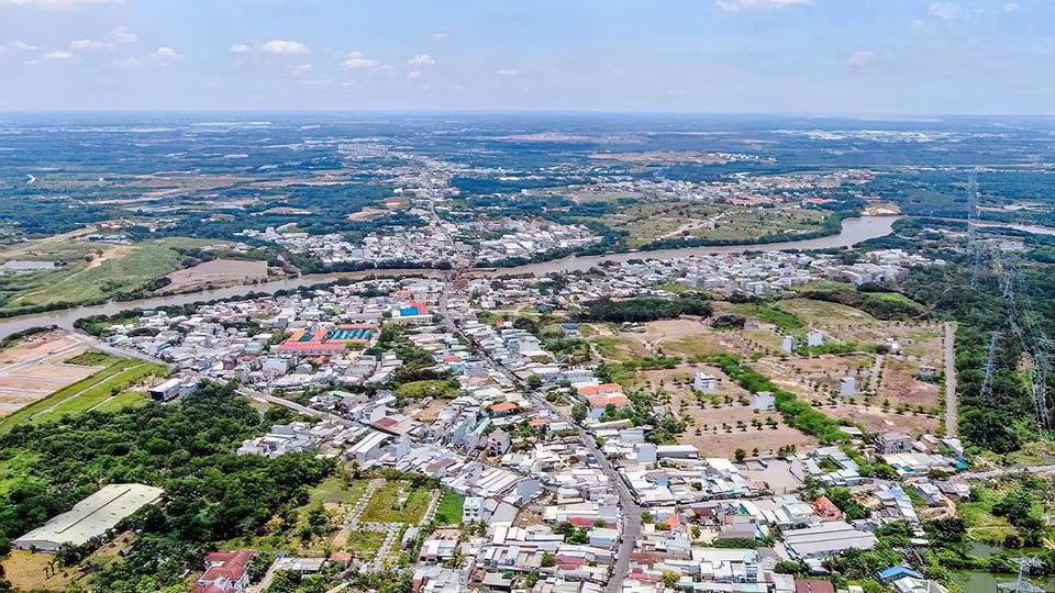 Đầu tư bất động sản vùng ven: Cẩn trọng ứ vốn đọng tiền, khó rút chân - 1 Đầu tư bất động sản vùng ven: Cẩn trọng ứ vốn đọng tiền, khó rút chân - 1