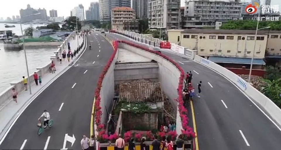 Những ngôi nhà “cứng đầu” một mình một kiểu, có tiền cũng khó phá - 3 Những ngôi nhà “cứng đầu” một mình một kiểu, có tiền cũng khó phá - 3