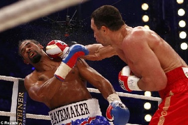 “Tiến sĩ búa thép” Wladimir Klitschko thâu tóm thêm đai WBA