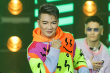 Đàm Vĩnh Hưng, Hồ Ngọc Hà cùng các "chị đẹp" hát nhạc xuân