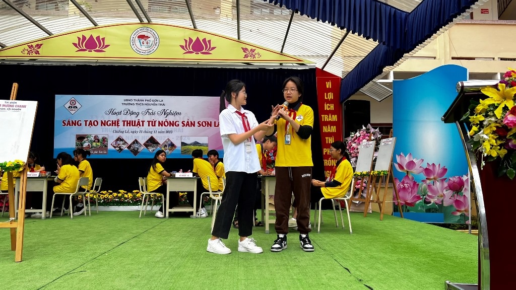 Truong THCS Nguyen Trai.jpg Truong THCS Nguyen Trai.jpg
