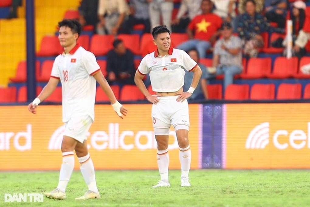 Chuyện hiếm gặp ở SEA Games: 4 đội bóng đá phản lưới nhà trong lượt đấu - 2 Chuyện hiếm gặp ở SEA Games: 4 đội bóng đá phản lưới nhà trong lượt đấu - 2