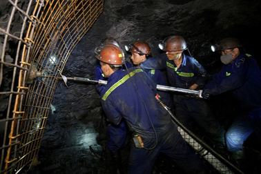 Nỗ lực hiện đại hóa, ngành than tìm giải pháp đảm bảo an toàn lao động