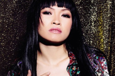 Phương Thanh: “Tôi đằm thắm hơn nhờ bé Gà”