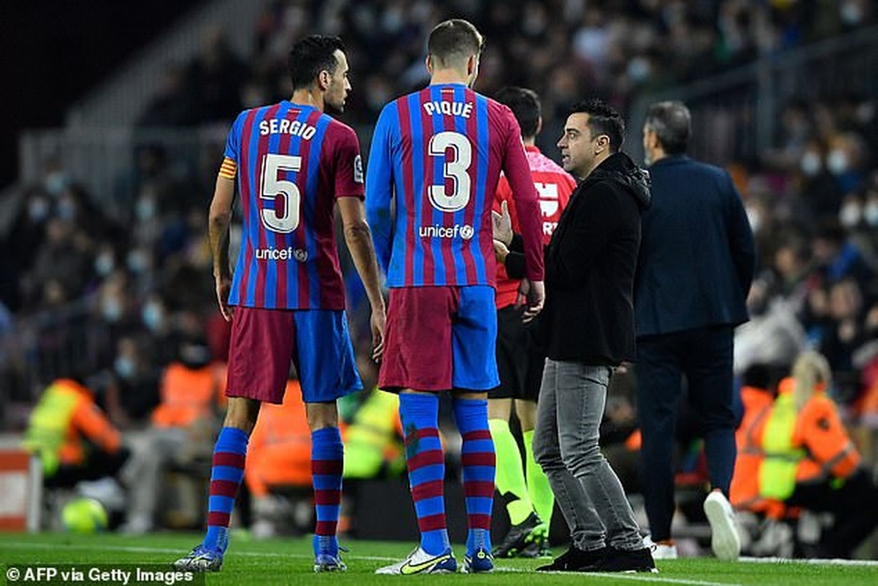 HLV Xavi Hernandez ra mắt, Barcelona thắng trận derby Catalonia - 1 HLV Xavi Hernandez ra mắt, Barcelona thắng trận derby Catalonia - 1