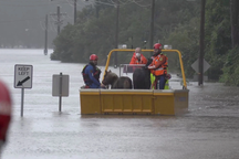 Mưa lớn và lũ quét ở Sydney, hàng nghìn người sơ tán khẩn cấp