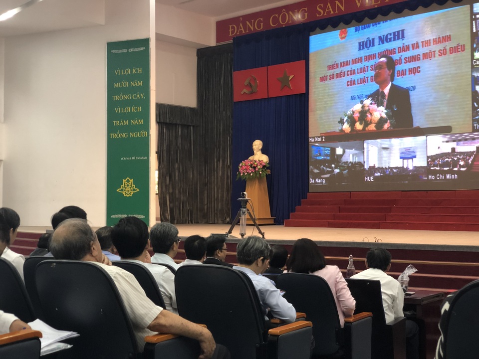 Thành viên hội đồng trường, liệu có rơi vào tình trạng “vừa là cha vừa là con”? - 1 Thành viên hội đồng trường, liệu có rơi vào tình trạng “vừa là cha vừa là con”? - 1