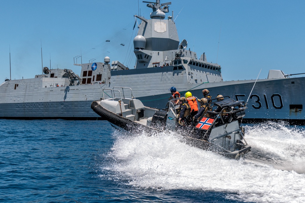 Phép thử lớn với NATO giữa hàng loạt thách thức bủa vây - 2 Phép thử lớn với NATO giữa hàng loạt thách thức bủa vây - 2