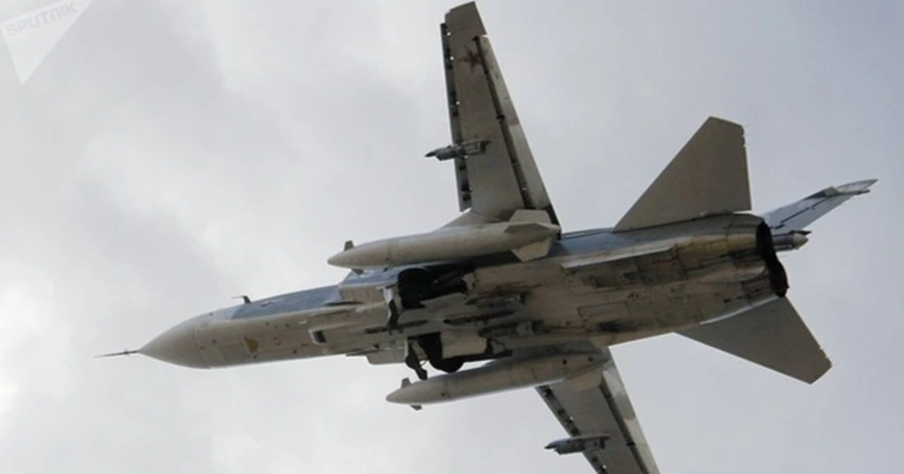 Ukraine tuyên bố bắn hạ cường kích Su-24 của Nga gần Bakhmut - 1 Ukraine tuyên bố bắn hạ cường kích Su-24 của Nga gần Bakhmut - 1