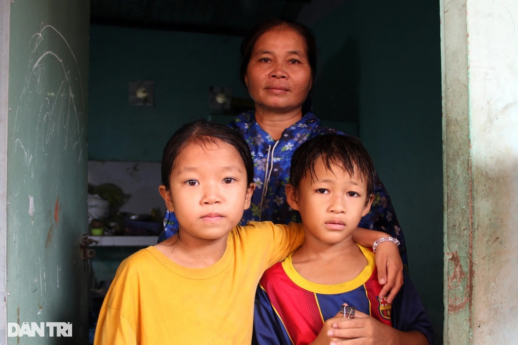 Hơn 120 triệu đồng đến với bé gái mong ước được ăn no và đi học - 2