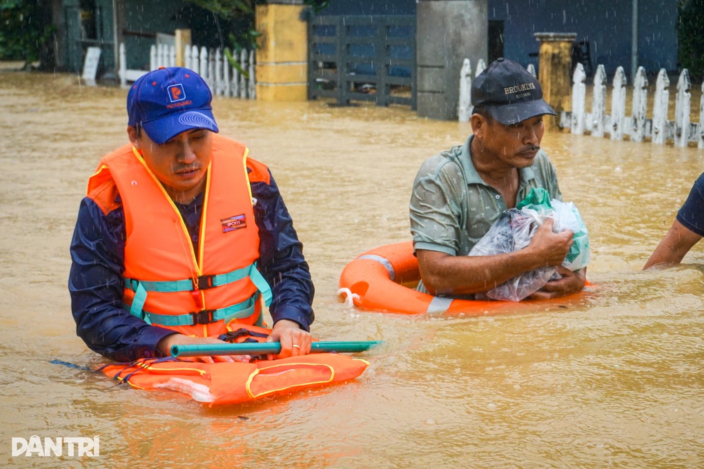 Có thể xuất hiện đợt lũ lớn kéo dài trên các sông ở Đà Nẵng - 1