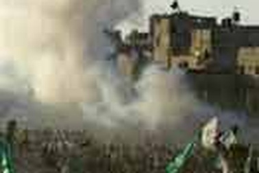 Xe chở chiến binh Palestine nổ tung tại Gaza 