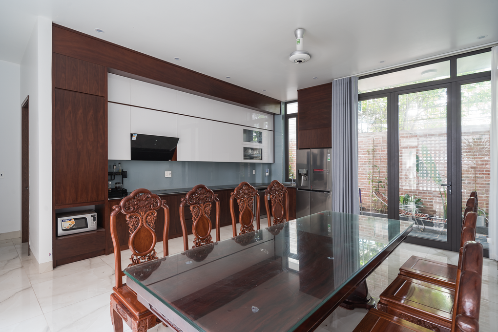 Độc đáo ngôi nhà có bốn giếng trời ở Hải Dương - 10 Độc đáo ngôi nhà có bốn giếng trời ở Hải Dương - 10