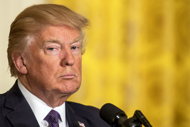 Tỷ lệ ủng hộ Tổng thống Trump thấp kỷ lục kể từ khi nhậm chức