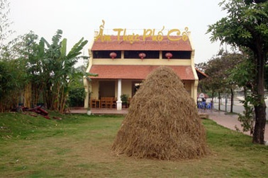 “Công trình phụ” lại đua nhau mọc