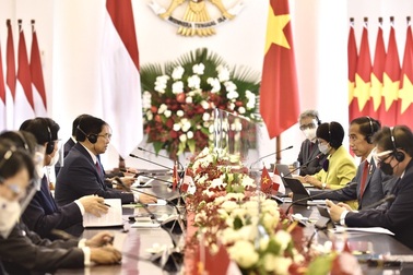 Thủ tướng Phạm Minh Chính, Tổng thống Indonesia tính nối lại đường bay