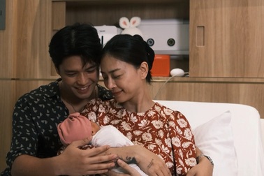 Ngô Thanh Vân kể 1.001 ngày "cầu con", Huy Trần mất ngủ khi làm bố bỉm sữa