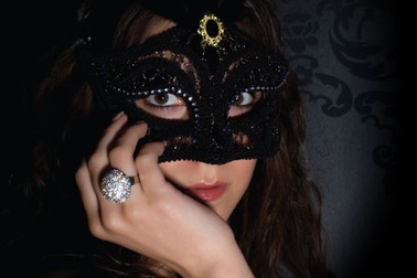 Thiếu nữ cướp nhà băng để lấy tiền… tự tử