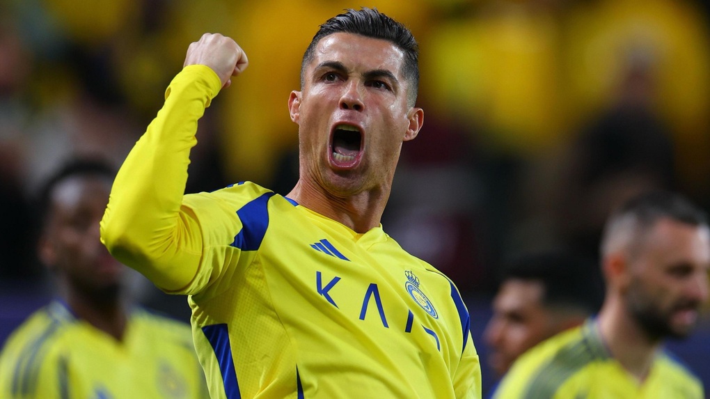 Hé lộ mức phí khổng lồ để đưa C.Ronaldo rời Al Nassr - 2 Hé lộ mức phí khổng lồ để đưa C.Ronaldo rời Al Nassr - 2