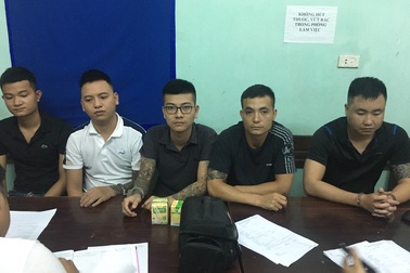 Khởi tố 5 đối tượng cho “bốc bát họ”, lãi suất gần 200%/năm