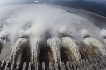Lũ mới ập đến sông dài nhất Trung Quốc, đập Tam Hiệp "oằn mình" đối phó