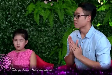 NSND Hồng Vân cùng 2 con lấy nước mắt khán giả