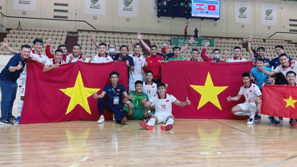 Cựu người hùng của futsal Việt Nam: Thủ môn Văn Ý quá xuất sắc - 2 Cựu người hùng của futsal Việt Nam: Thủ môn Văn Ý quá xuất sắc - 2