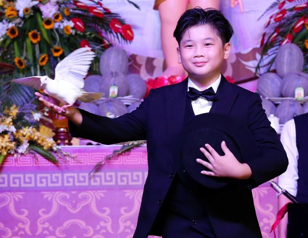 Ảo thuật gia nhí Bảo Long từng được Trấn Thành khen ngợi, giờ ra sao? - 1 Ảo thuật gia nhí Bảo Long từng được Trấn Thành khen ngợi, giờ ra sao? - 1