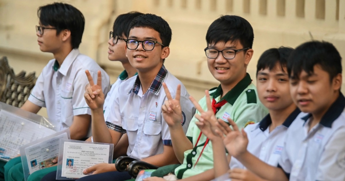 Tuyển sinh lớp 10: Hàng chục trường công lập ở TPHCM cập nhật chỉ tiêu mới